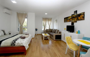 Отель Apartment Stork  Белград